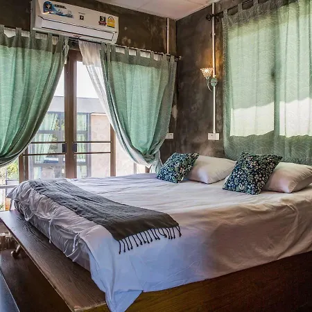 Falik Farm Stay Phra Nakhon Si Ayutthaya Exterior photo